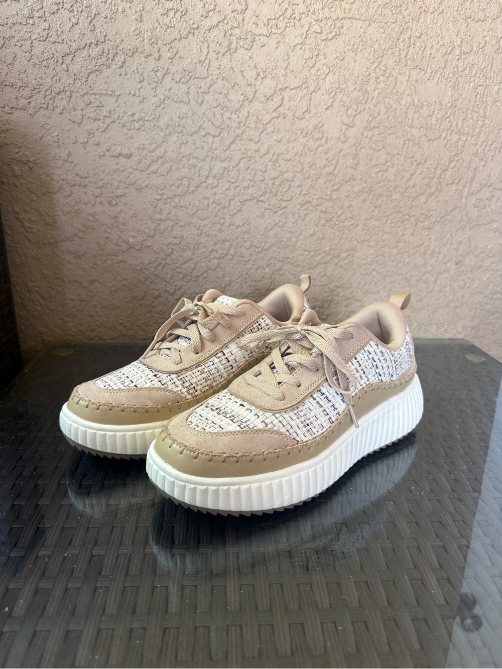 Dream pairs Beige Woven Platform Sneakers